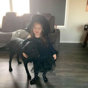 Meet your Posher, Maegan